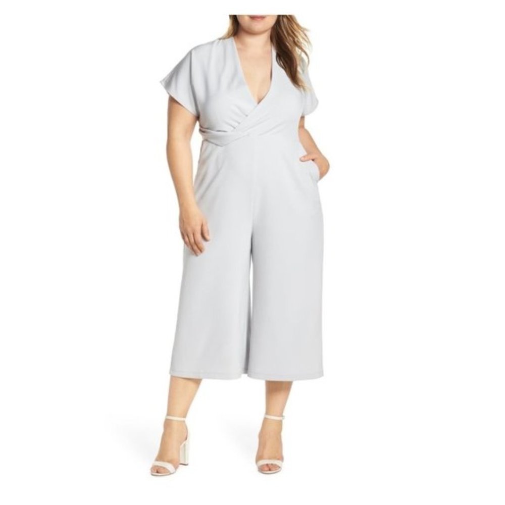 Leith Surplice Cropped Wide Leg Jumpsuit Size 1x